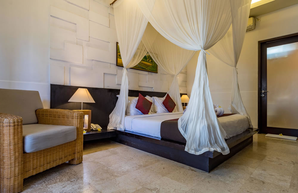 Superior Deluxe Double Bathtub